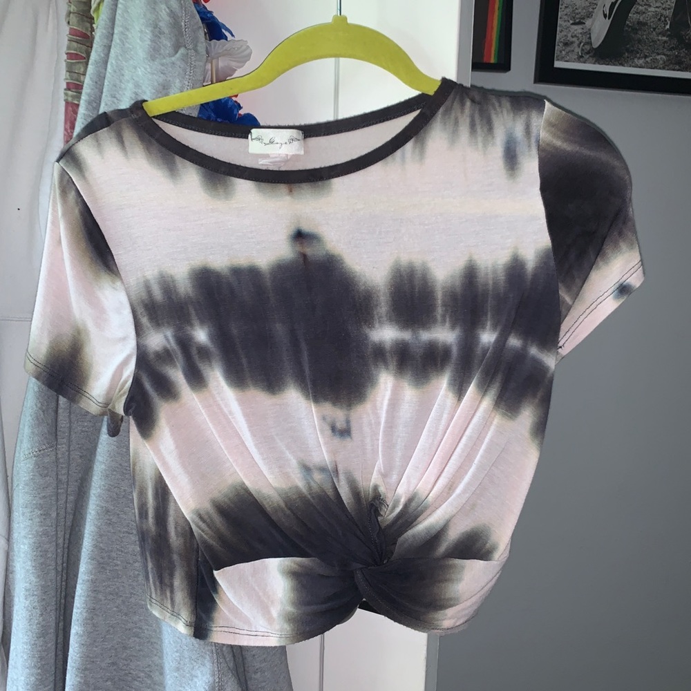 Tie die crop top